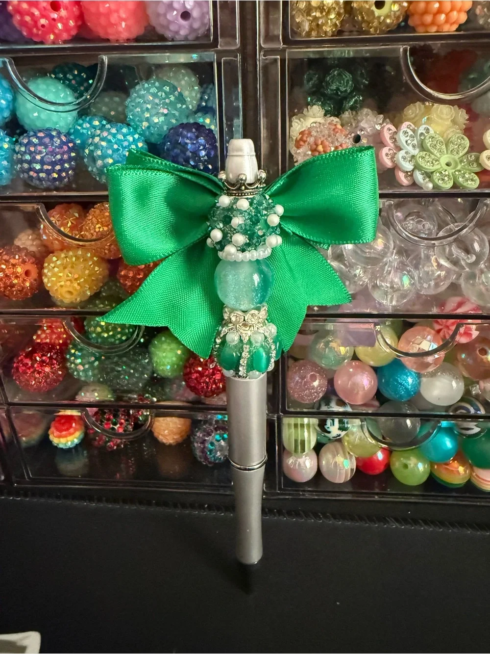 Green Bow Pen